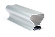 Вертикальная рамка закрытая серебро 5,5м Вертикальная рамка закрытая серебро 5,5м